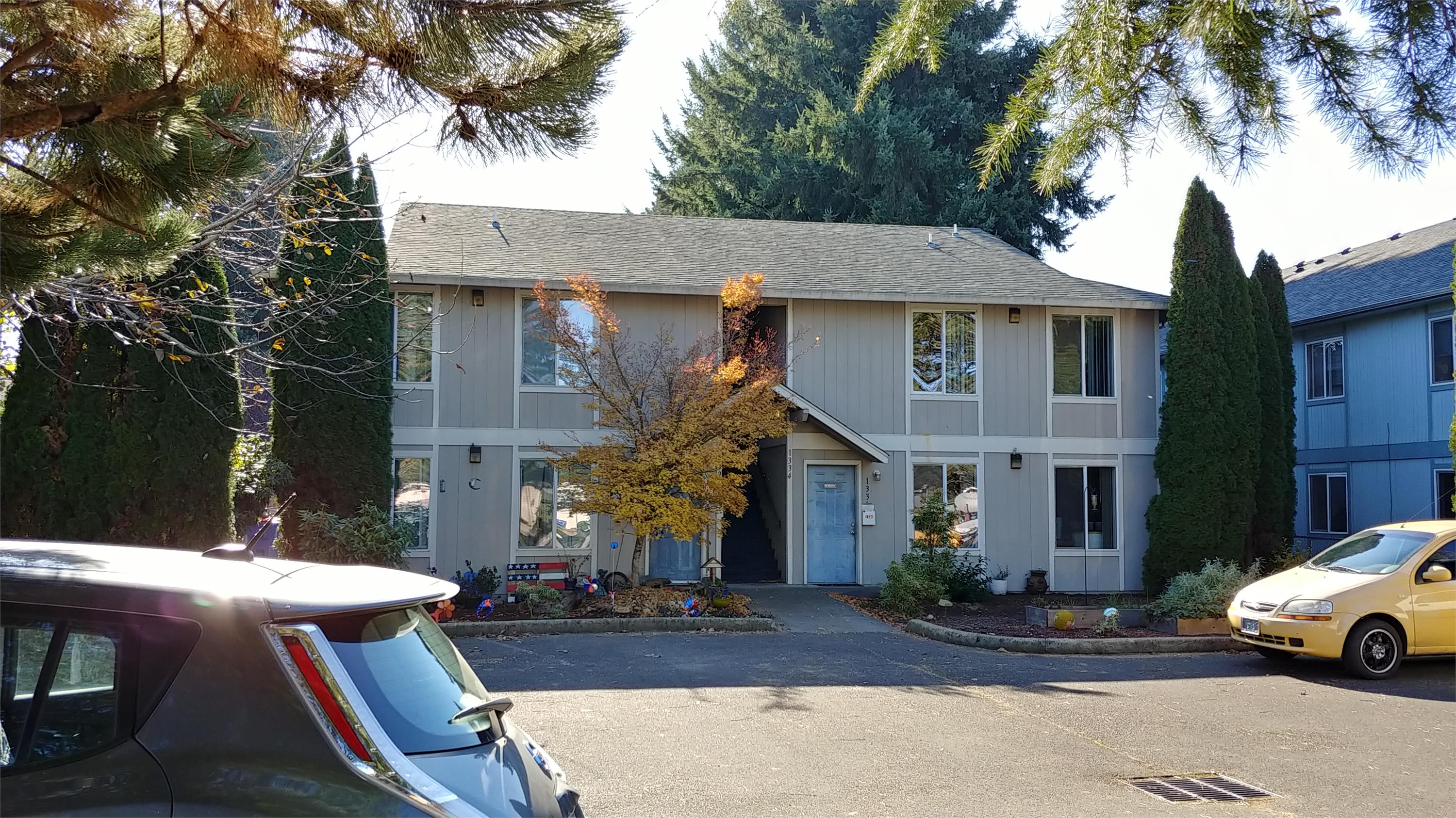 1334 W. Locust Street